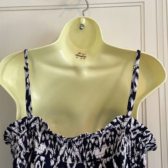 NWT INC navy blue & white “Exotic Desert” strappy romper - Picture 7 of 10